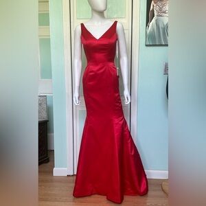 Size 0 Sherri Hill 53540 Satin Trumpet Gown with Back Bow Prom Gown Pageant Gala